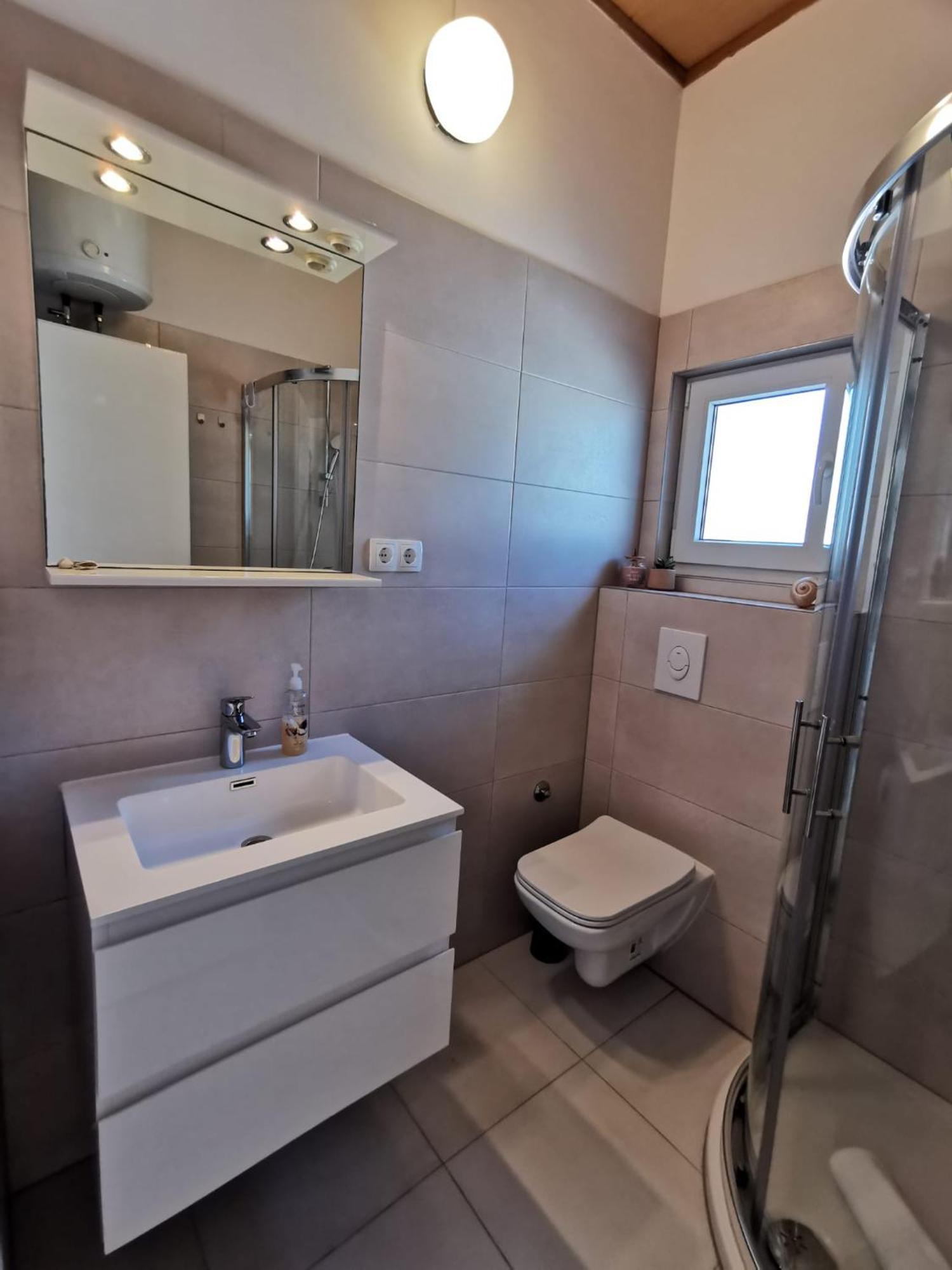 Apartmani Vana 1 Tribalj Esterno foto